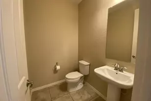 3726 E Angstead Dr, Gilbert, AZ 85296 - Photo 3