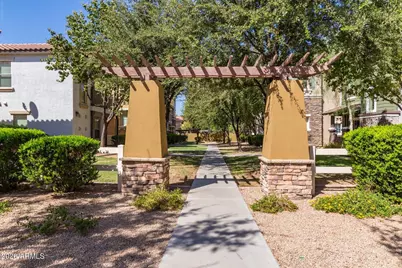 418 N Mahogany Court, Gilbert, AZ 85233 - Photo 35