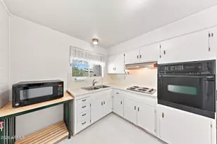 12059 N St Annes Dr, Sun City, AZ 85351 - Photo 17