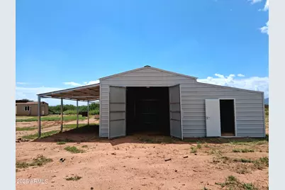 8899 N Roughrider Road, Hereford, AZ 85617 - Photo 13