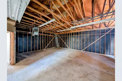 20300 E Emerald Drive, Black Canyon City, AZ 85324 - Photo 9