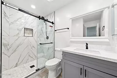 3720 W Bethany Home Road, Phoenix, AZ 85019 - Photo 11