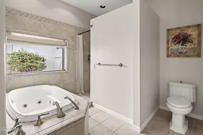 10452 E Cannon Drive, Scottsdale, AZ 85258 - Photo 25