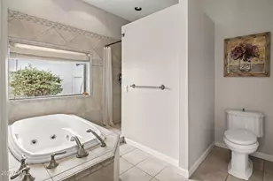 10452 E Cannon Dr, Scottsdale, AZ 85258 - Photo 25
