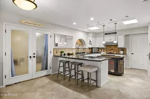 10452 E Cannon Dr, Scottsdale, AZ 85258 - Photo 11