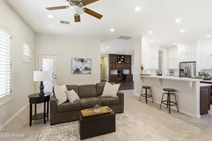 14043 N 90th Dr, Peoria, AZ 85381 - Photo 13