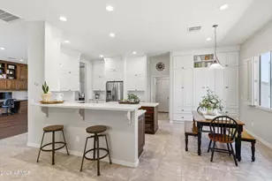 14043 N 90th Dr, Peoria, AZ 85381 - Photo 7