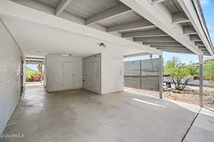 1743 E Cinnabar Ave, Phoenix, AZ 85020 - Photo 37