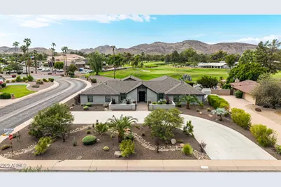 301 W Moon Valley Drive, Phoenix, AZ 85023 - Photo 1