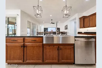 1419 E Gwen Street, Phoenix, AZ 85042 - Photo 11