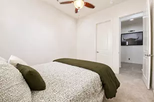 1419 E Gwen St, Phoenix, AZ 85042 - Photo 31