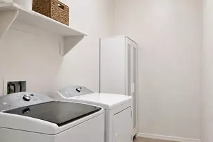 1419 E Gwen St, Phoenix, AZ 85042 - Photo 33