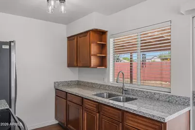5656 W Alice Avenue, Glendale, AZ 85302 - Photo 11