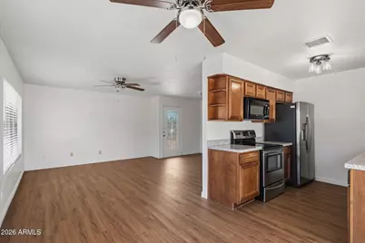 5656 W Alice Avenue, Glendale, AZ 85302 - Photo 9