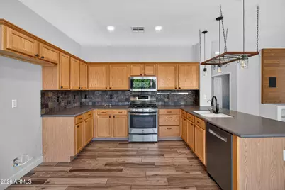 3316 E Maplewood Street, Gilbert, AZ 85297 - Photo 17