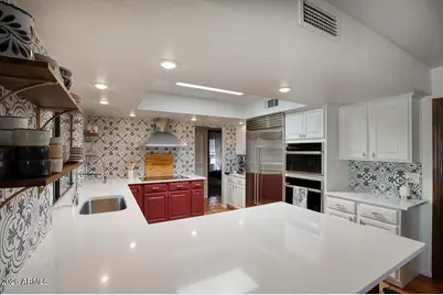 10402 E Wethersfield Road, Scottsdale, AZ 85259 - Photo 15