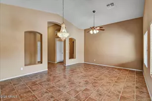 9171 W Lone Cactus Dr, Peoria, AZ 85382 - Photo 5