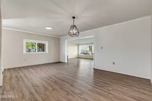 10024 W Lakeview Cir S, Sun City, AZ 85351 - Photo 7