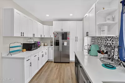 2334 W Augusta Avenue, Phoenix, AZ 85021 - Photo 23