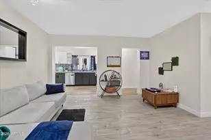 2334 W Augusta Ave, Phoenix, AZ 85021 - Photo 11