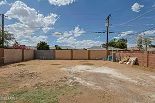 4212 N 47th Dr, Phoenix, AZ 85031 - Photo 23