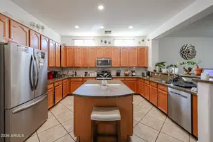 8888 W Rosewood Hills, Peoria, AZ 85383 - Photo 11