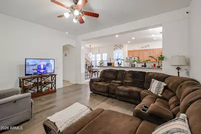 8888 W Rosewood Hills, Peoria, AZ 85383 - Photo 17