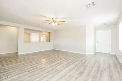 11327 E Quintana Avenue, Mesa, AZ 85212 - Photo 5
