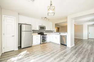 11327 E Quintana Ave, Mesa, AZ 85212 - Photo 7