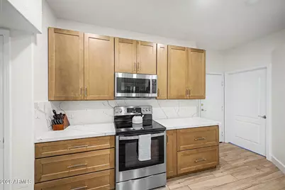 1747 E Northern Avenue #182, Phoenix, AZ 85020 - Photo 9