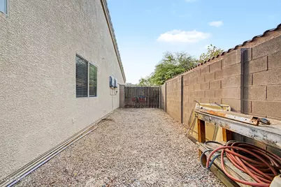 3672 N Crane Place, Casa Grande, AZ 85122 - Photo 33