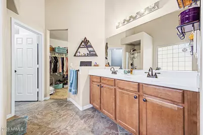 3672 N Crane Place, Casa Grande, AZ 85122 - Photo 25