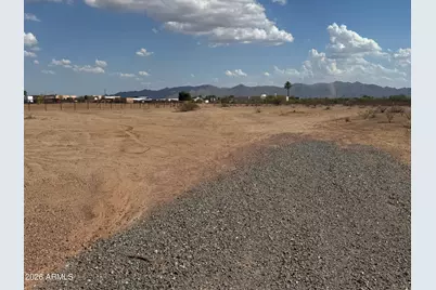 2881X W 253rd Lane #-, Wittmann, AZ 85361 - Photo 3