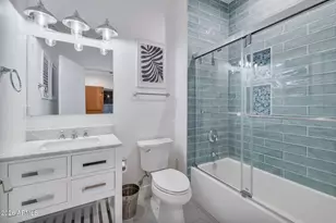 8749 E San Felipe Dr, Scottsdale, AZ 85258 - Photo 23
