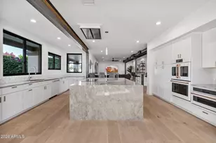 8749 E San Felipe Dr, Scottsdale, AZ 85258 - Photo 13