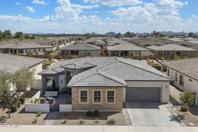1237 W Cherrywood Drive, San Tan Valley, AZ 85140 - Photo 3