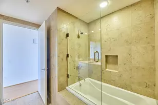 7147 E Rancho Vista Dr, Scottsdale, AZ 85251 - Photo 15