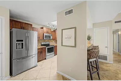 5404 E Fairfield Street, Mesa, AZ 85205 - Photo 13