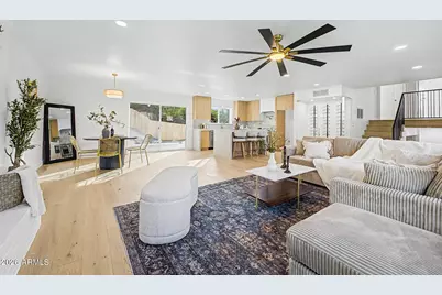 1315 E Echo Lane, Phoenix, AZ 85020 - Photo 13