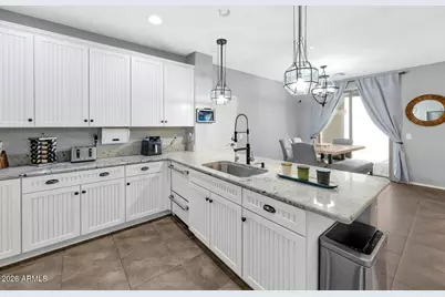 2898 S Hansen Drive, Gilbert, AZ 85295 - Photo 13