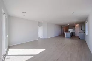 18276 W Sand Hls Dr, Surprise, AZ 85387 - Photo 3