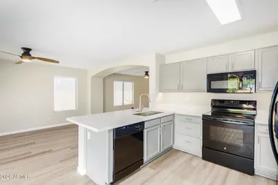 15938 W Post Drive, Surprise, AZ 85374 - Photo 19