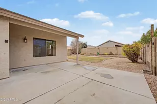 43924 W Cahill Dr, Maricopa, AZ 85138 - Photo 31