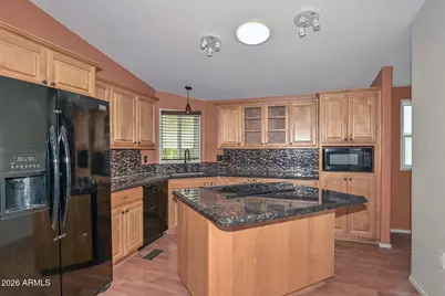 17200 W Bell Road #1562, Surprise, AZ 85374 - Photo 11