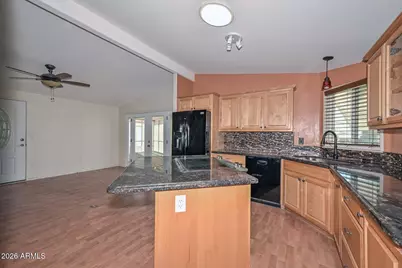 17200 W Bell Road #1562, Surprise, AZ 85374 - Photo 13