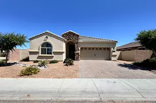 172 E Cres Pl, Chandler, AZ 85249 - Photo 1
