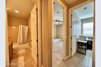 172 E Crescent Place, Chandler, AZ 85249 - Photo 9