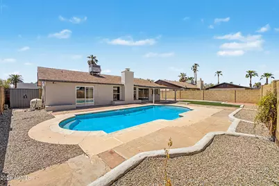 648 W Kilarea Avenue, Mesa, AZ 85210 - Photo 33