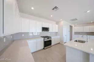 30104 W Windrose Dr, Buckeye, AZ 85396 - Photo 5