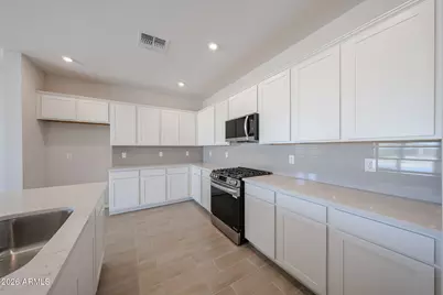 30104 W Windrose Drive, Buckeye, AZ 85396 - Photo 11